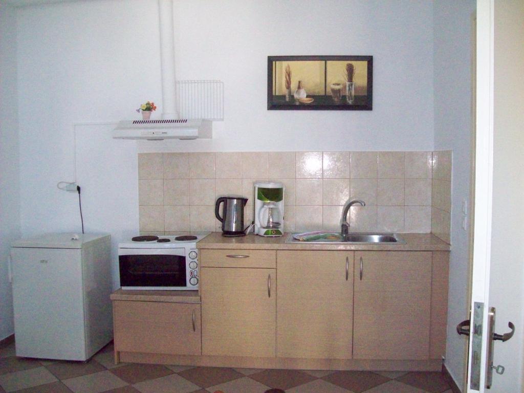 Oasis Studios Psili Ammos  Bagian luar foto